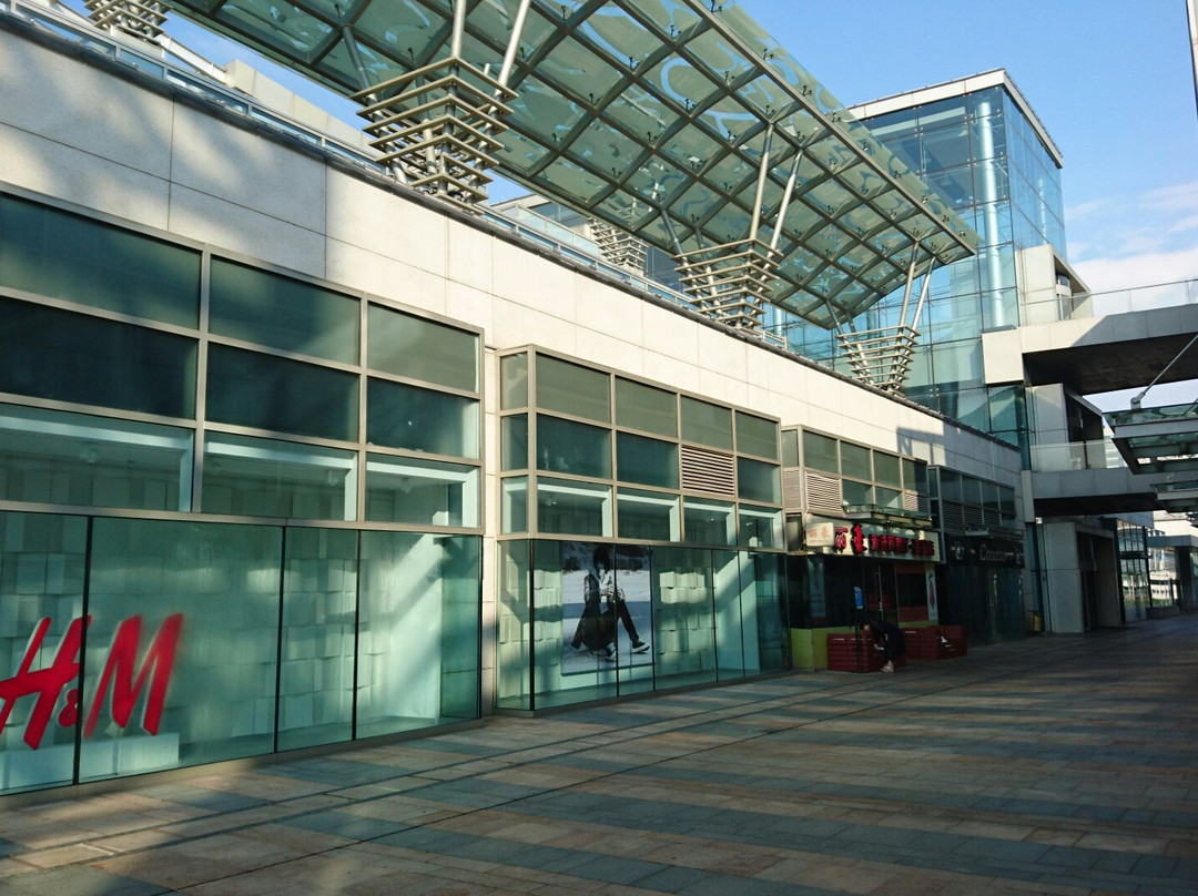 百丽广场-青岛市必去景点