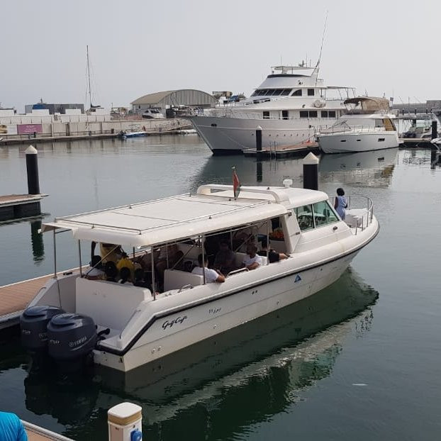 Al Muhajer Marina-锡卜必去景点