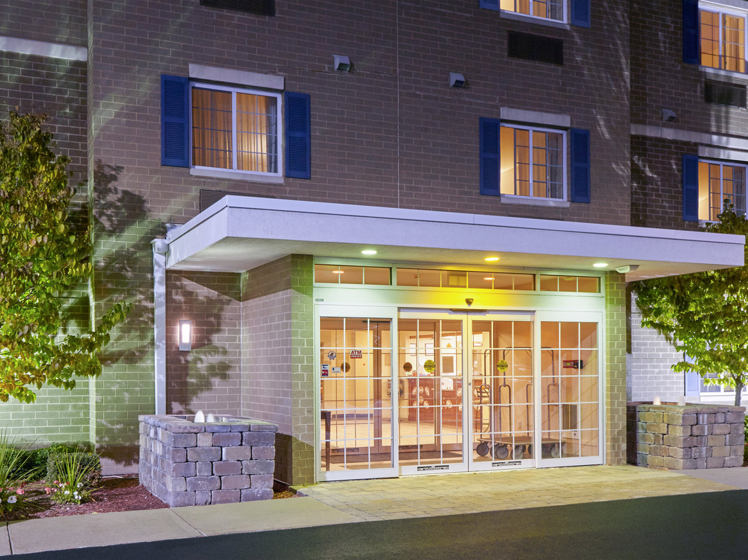 Candlewood Suites Milwaukee Airport-Oak Creek by IHG主图