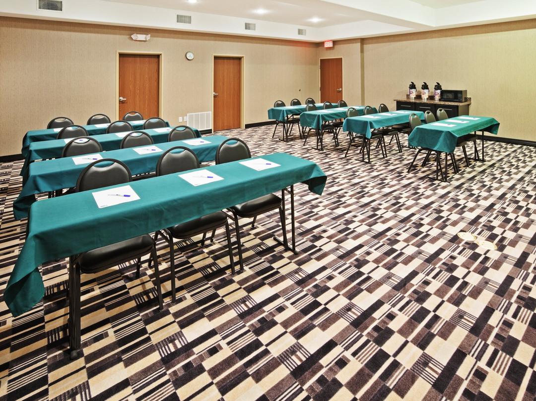 Holiday Inn Express & Suites Jacksonville by IHG主图