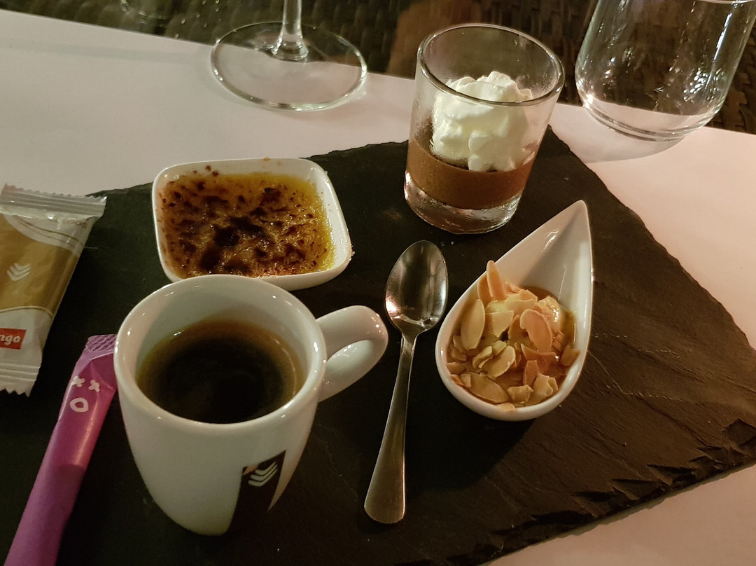 Naina Park Resort主图