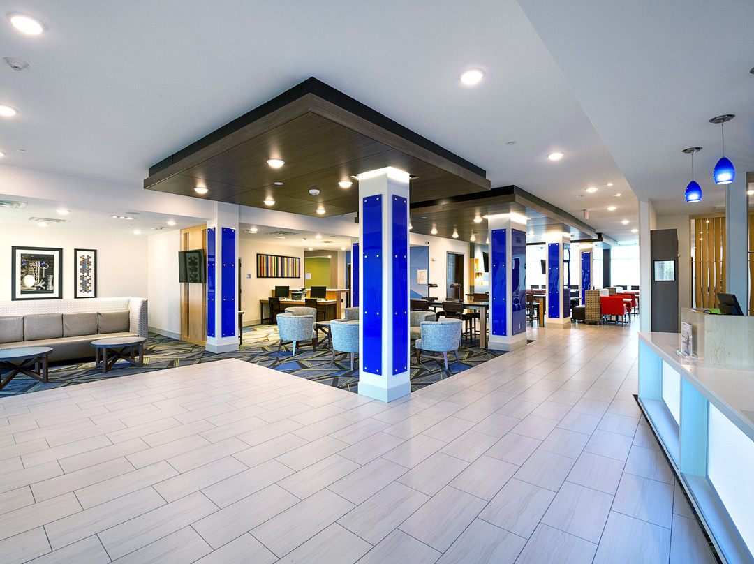 Holiday Inn Express & Suites Wentzville St Louis West By IHG主图