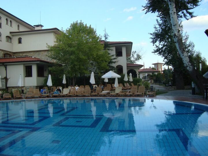 Helena Park Hotel主图