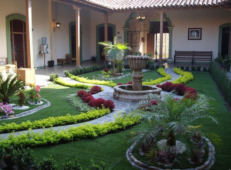 Villa de Alvarez旅游攻略图片