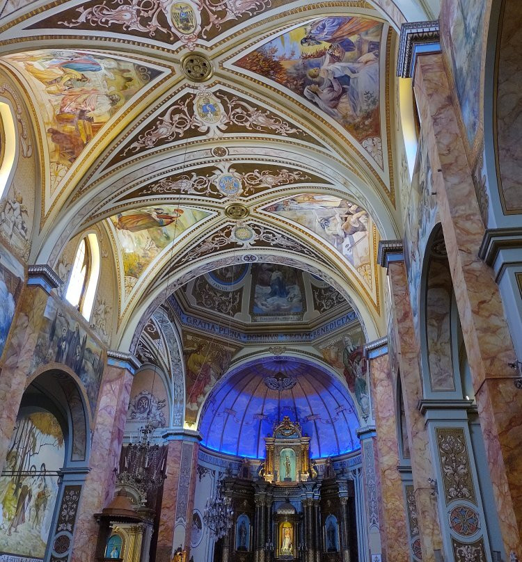 Parroquia Nuestra Señora de Arantzazu-Victoria必去景点