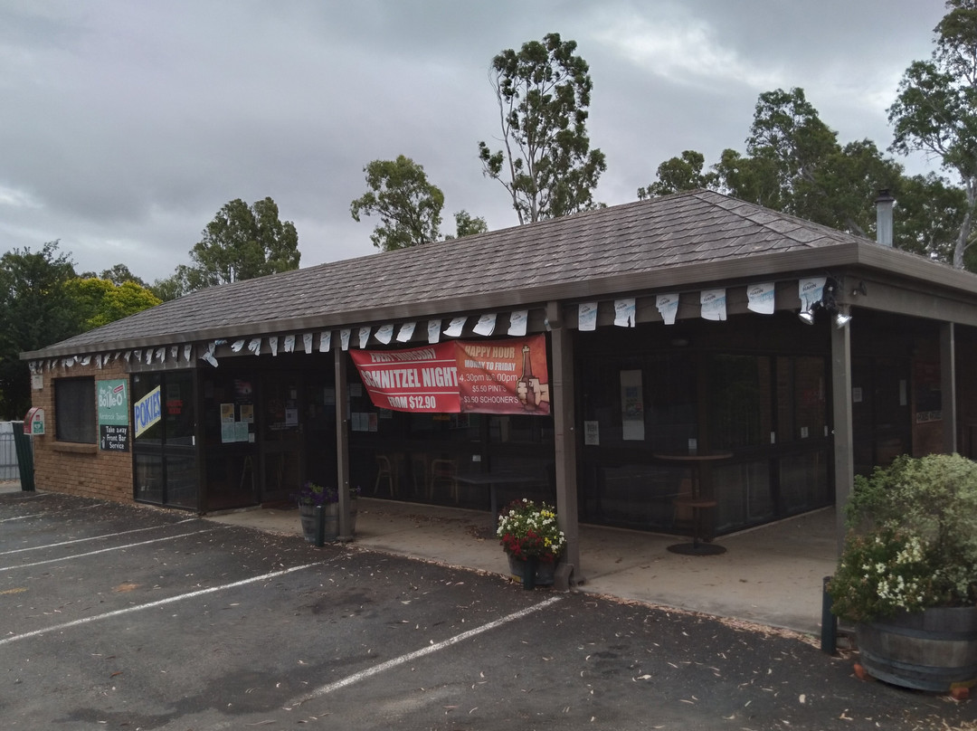 Kersbrook Tavern景点图片