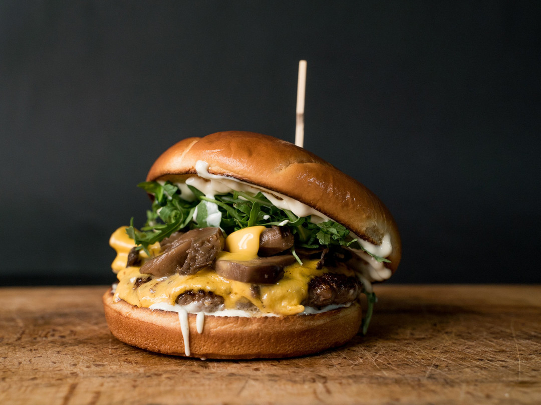Juicy Burger