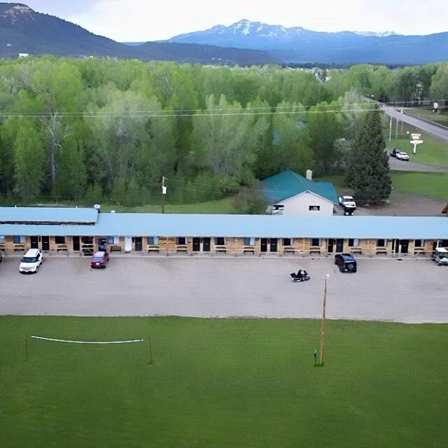 Chama River Bend Lodge主图