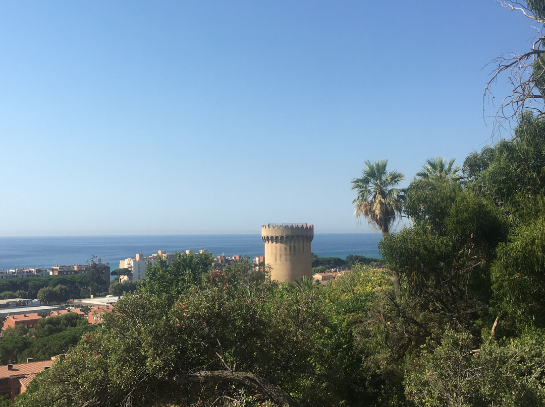 Torre de Can Valls-Sant Vicenc de Montalt必去景点