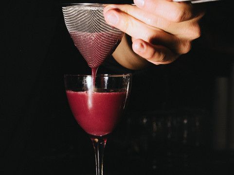 Twenties Cocktail Club-阿尔本加必去景点