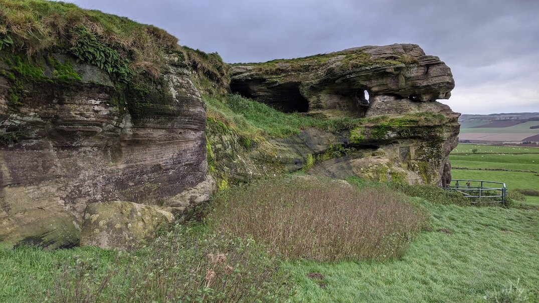 The Bunnet Stane-Gateside必去景点