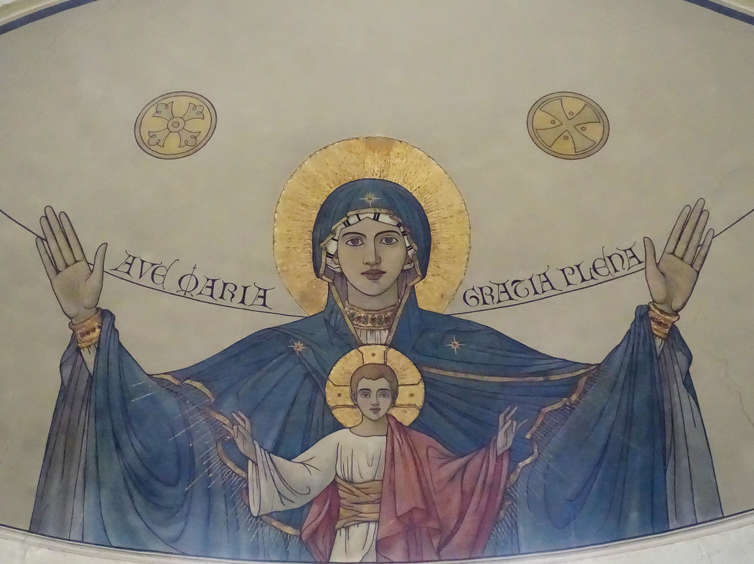 Eglise Notre Dame-Pontoise必去景点