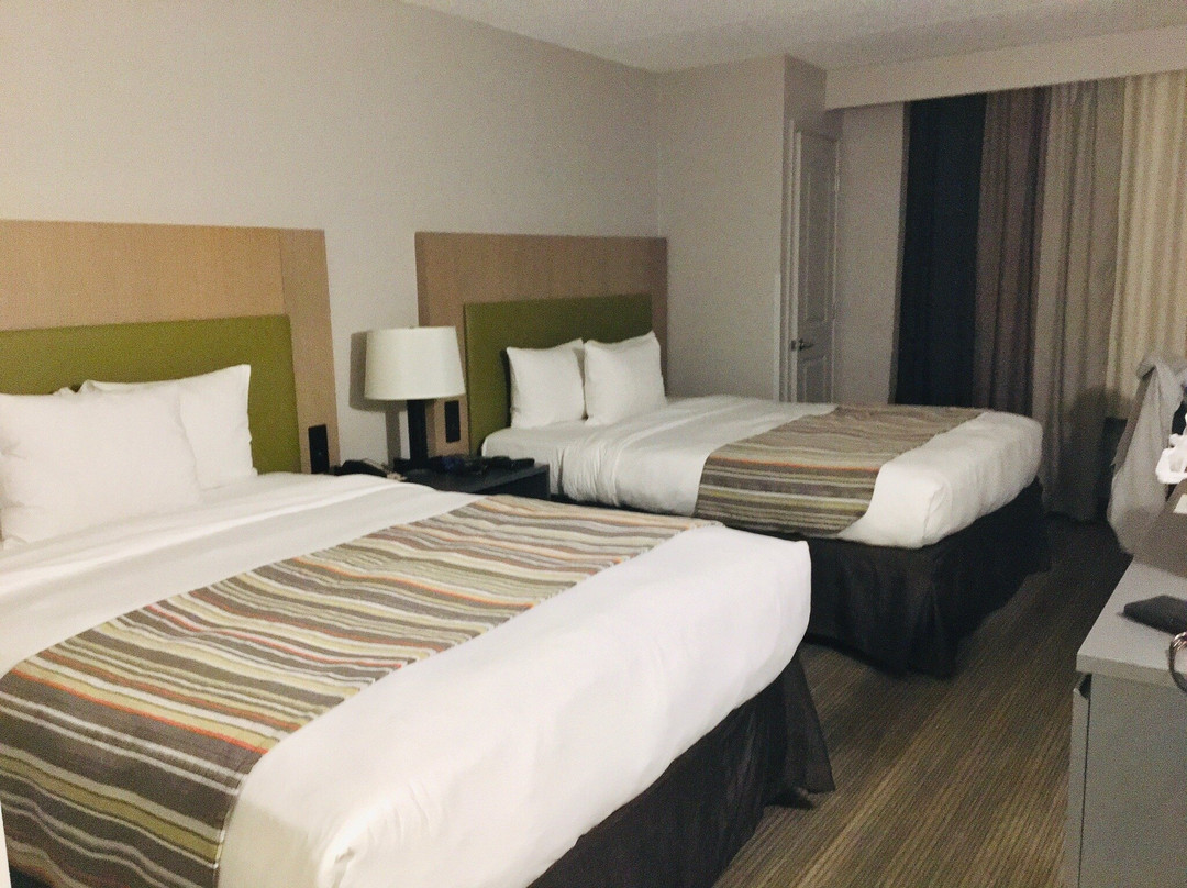 拉克罗斯瑟托套房旅馆主图