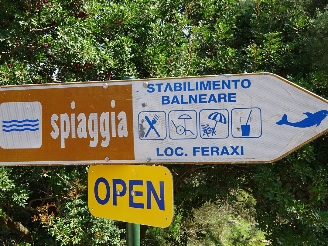 Spiaggia di Feraxi-Muravera必去景点