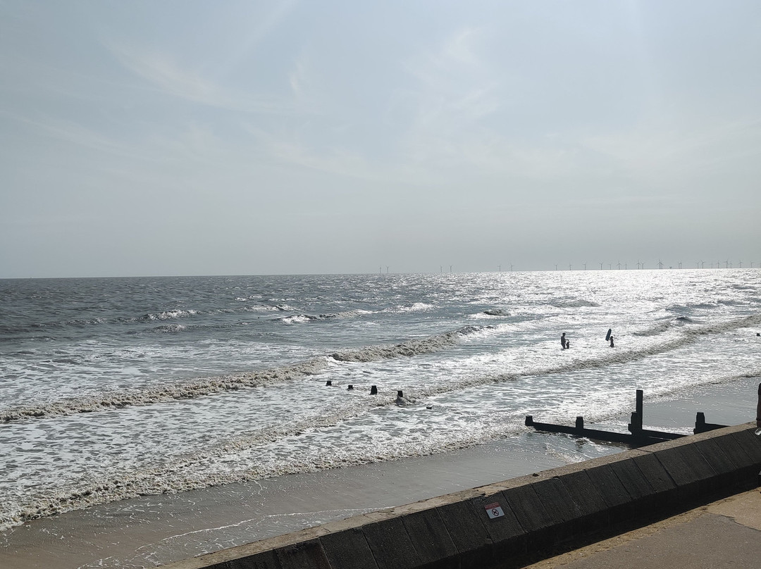 Frinton on Sea Beach景点图片