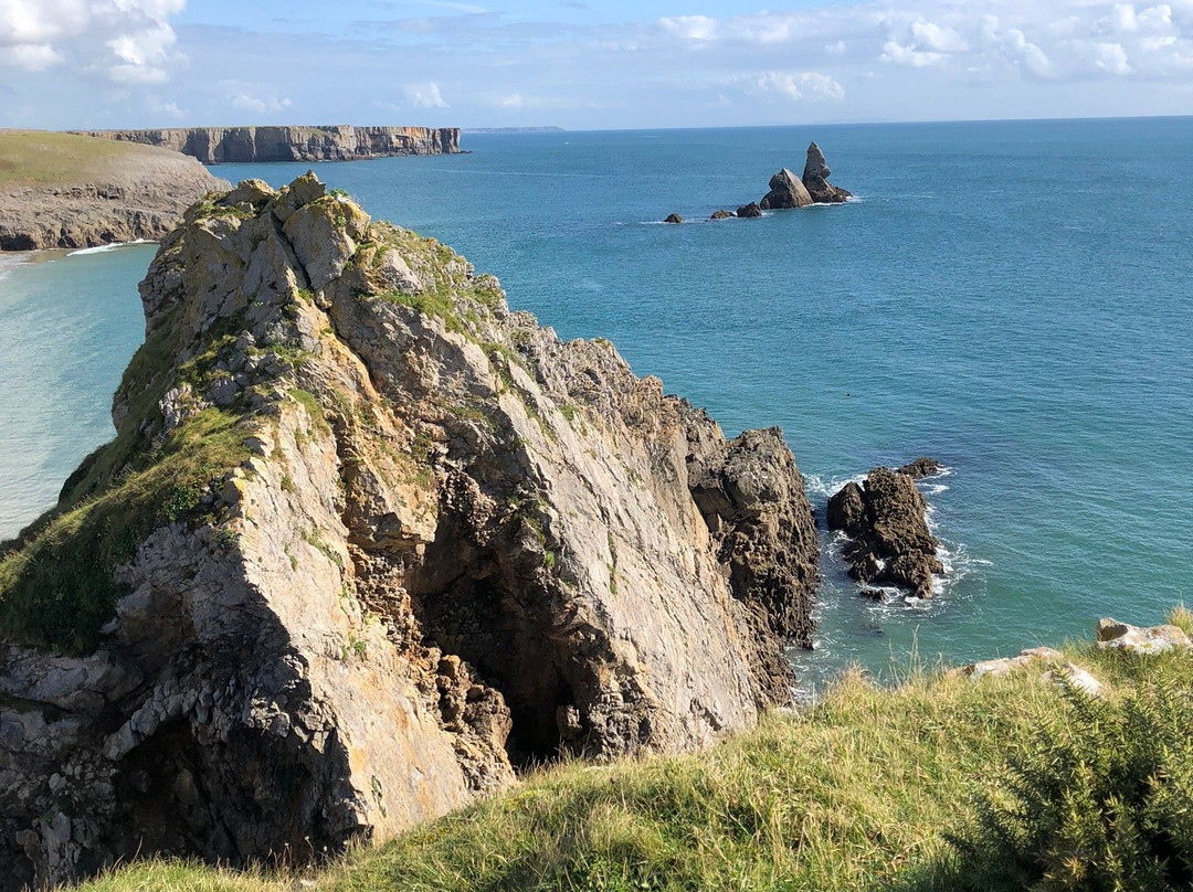 Broad Haven Beach景点图片