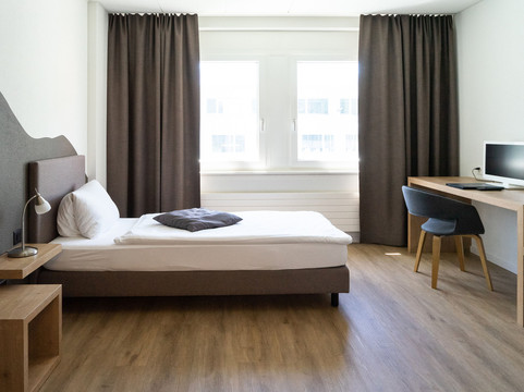 Tailormade Hotel STANS SÜD主图