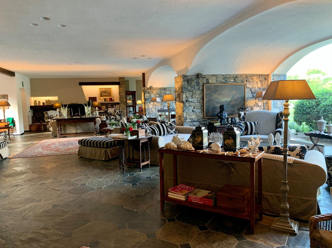 La Meridiana Hotel & Golf Resort主图