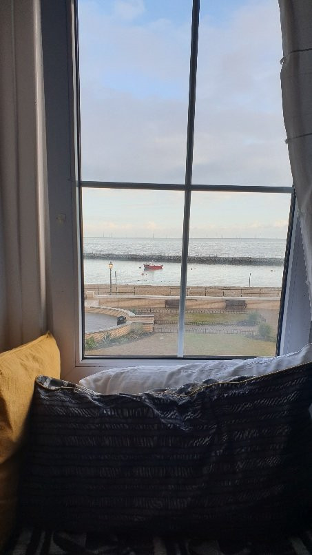 Aqua Bay Guest House主图