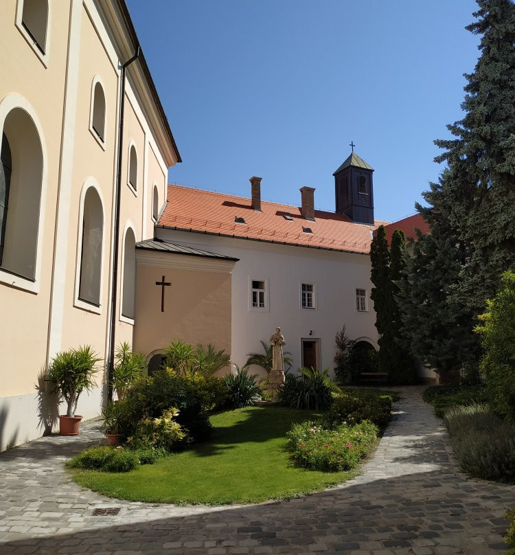 Szent Miklós Church景点图片