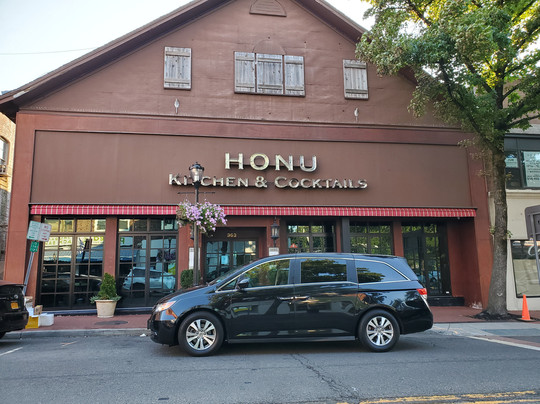 Huntington Taxi and Airport Service-亨廷顿必去景点