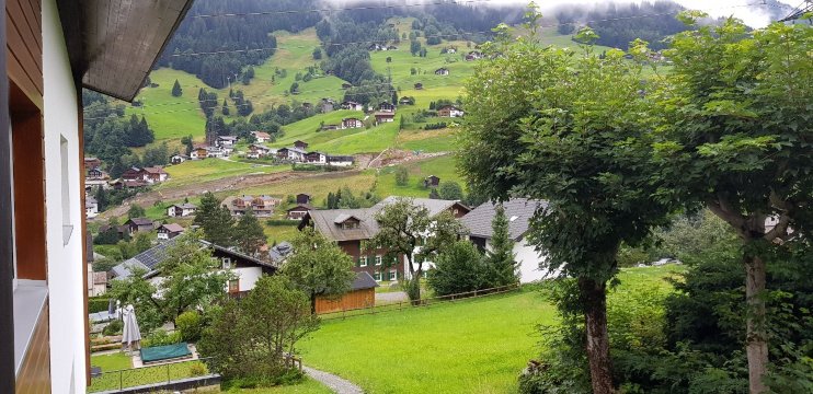 Aparthotel Tschanun-官方