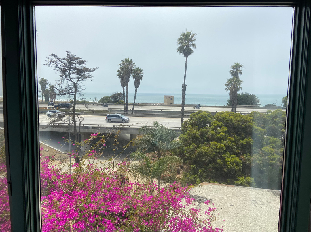 温德姆花园皮尔庞特酒店主图