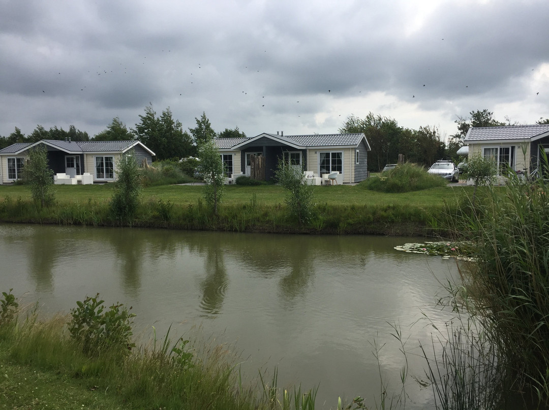 陆地与海洋酒店主图