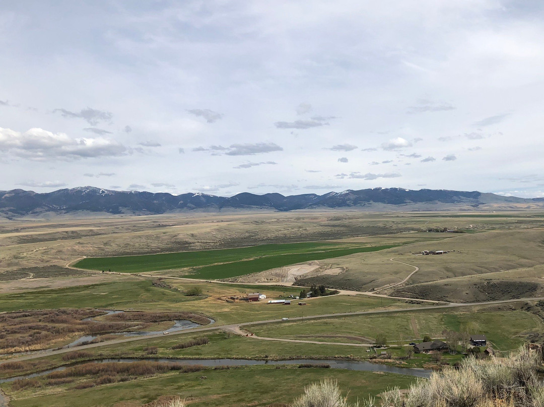 Beaverhead Rock State Park景点图片