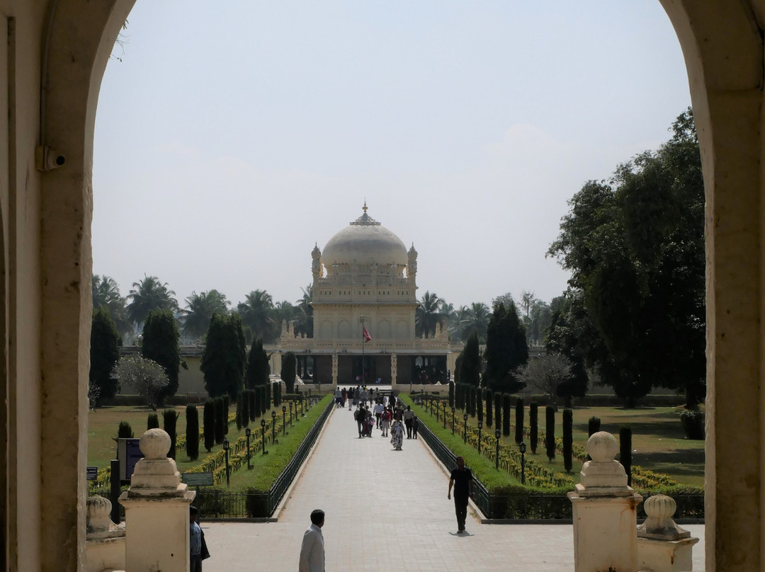 Gumbaz Burial Chamber景点图片