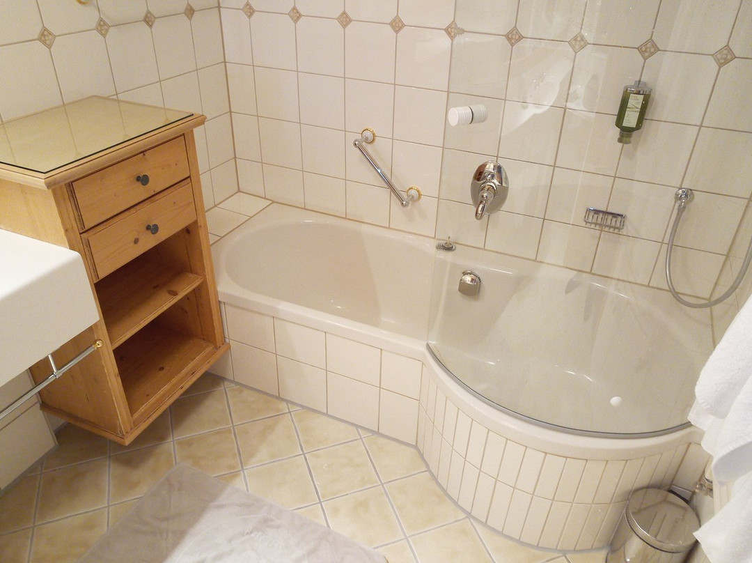 Hotel der Engel主图