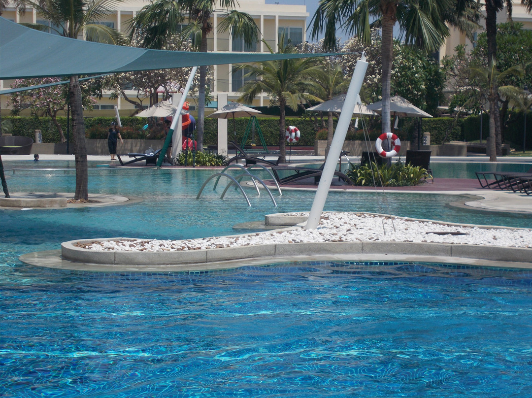 Eastin Thana City Golf Resort Bangkok主图