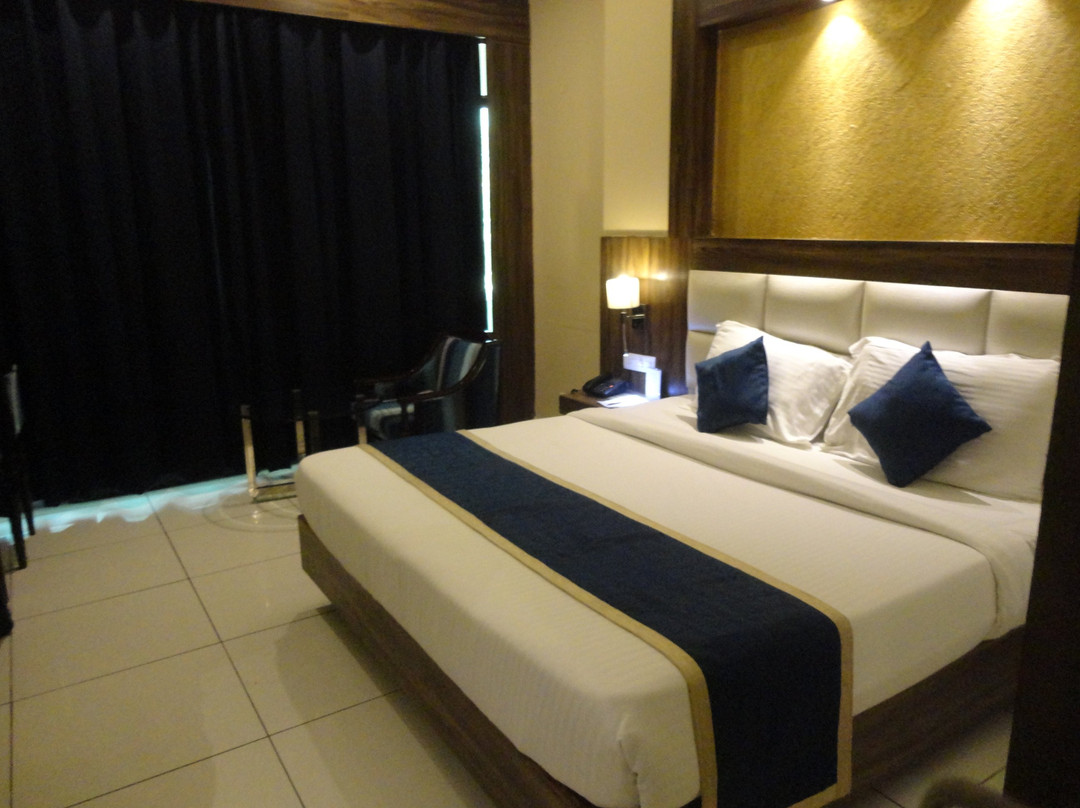 Hotel K.C.Cross Road主图