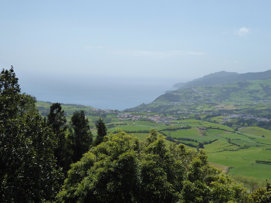 Miradouro do Pico Longo-Faial Da Terra必去景点