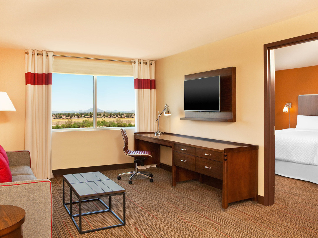 Four Points by Sheraton at Phoenix Mesa Gateway Airport主图
