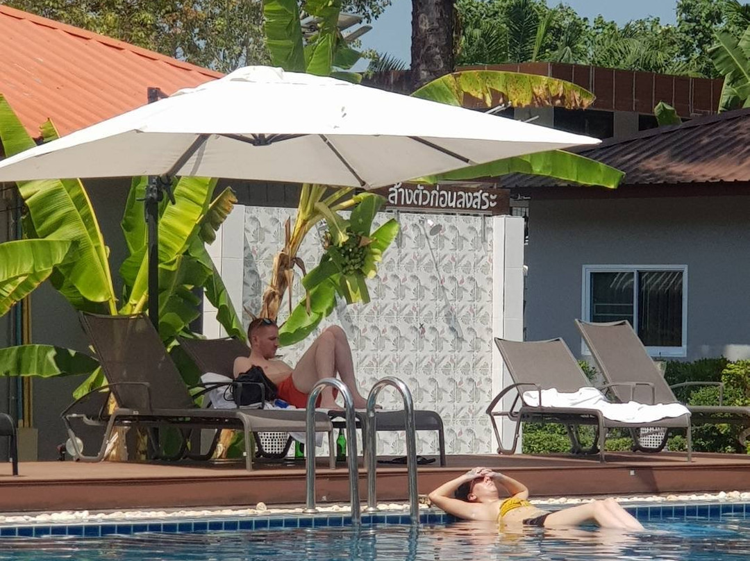 The Neenlawat Riverside Resort主图