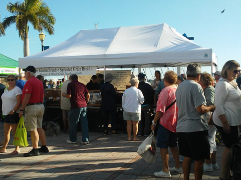 Downtown Fort Pierce Farmer's Market-匹尔斯堡必去景点