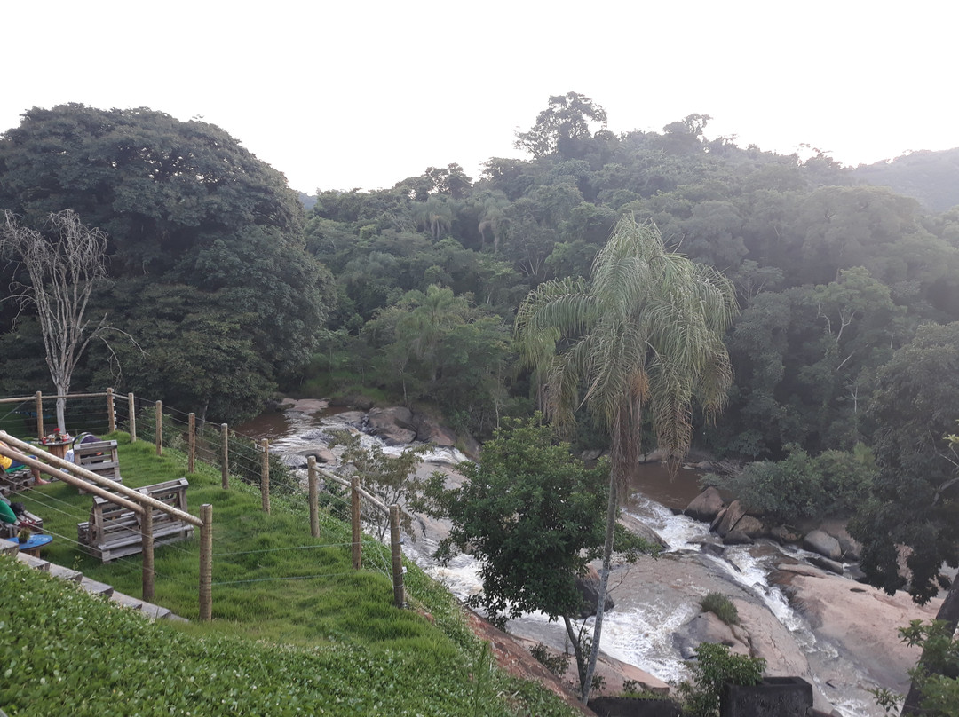 Parque Natural Terra das Cachoeiras-Bueno Brandao必去景点