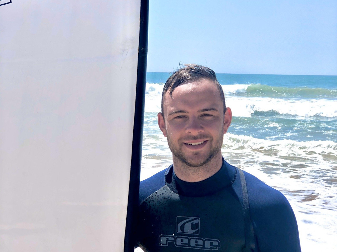 Wavecrest Surf School-杰佛瑞湾必去景点