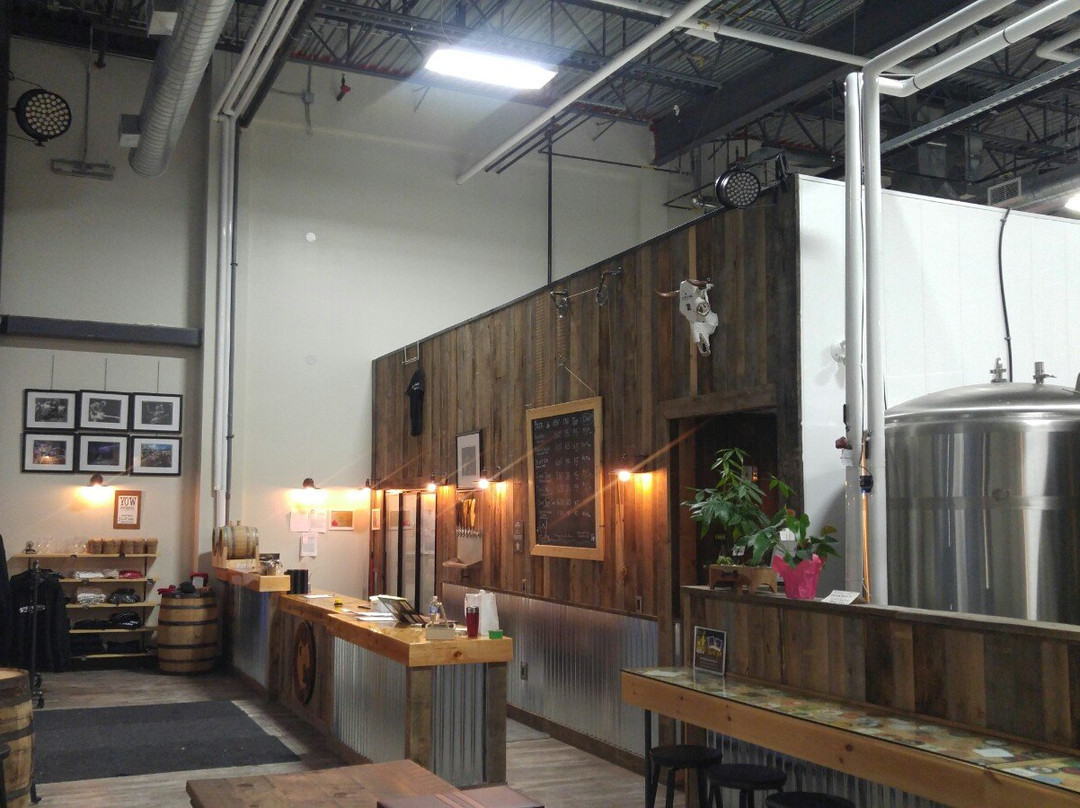 Stray Dog Brewing Company景点图片