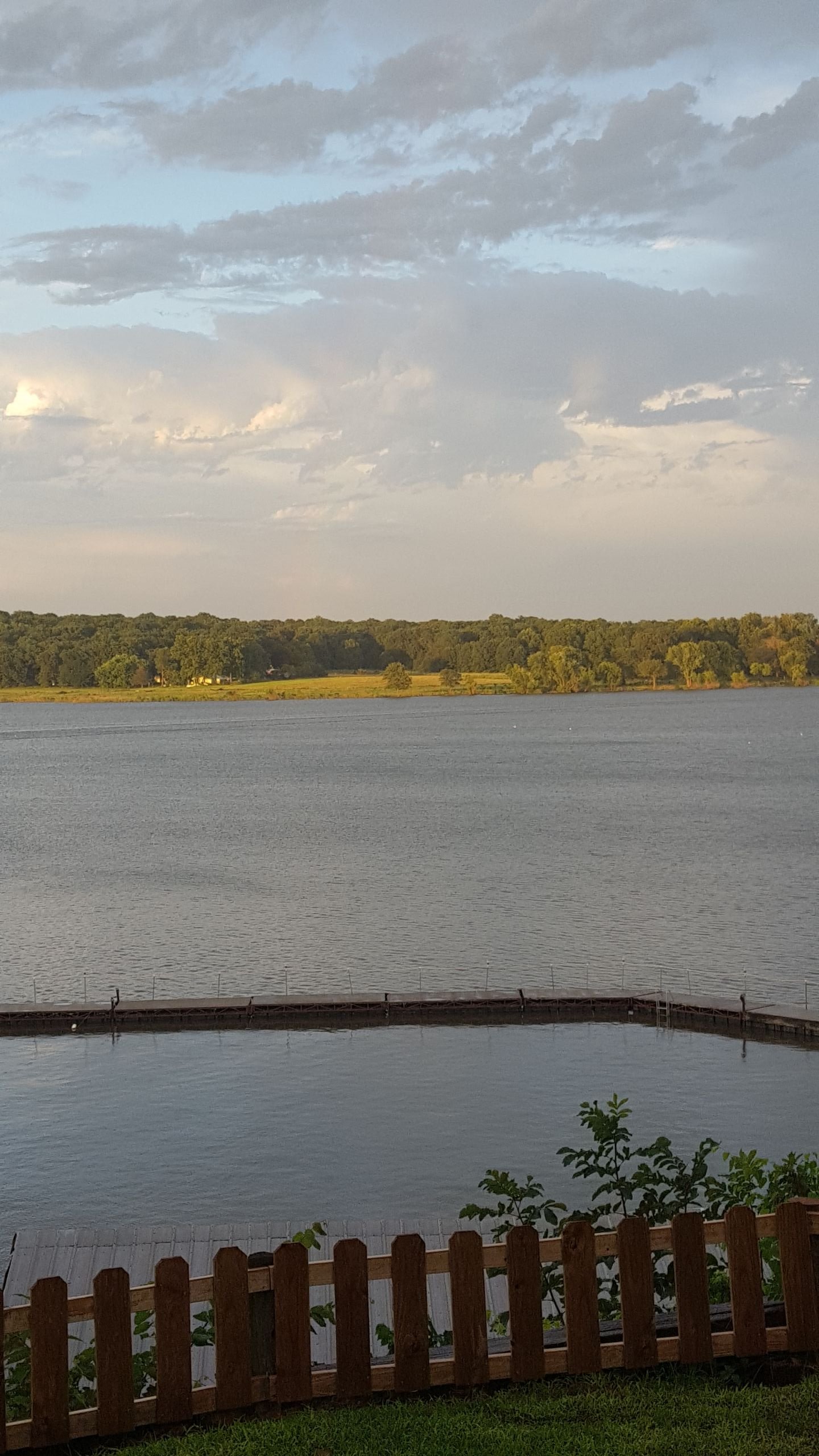 Lee's Grand Lake Resort-portrait