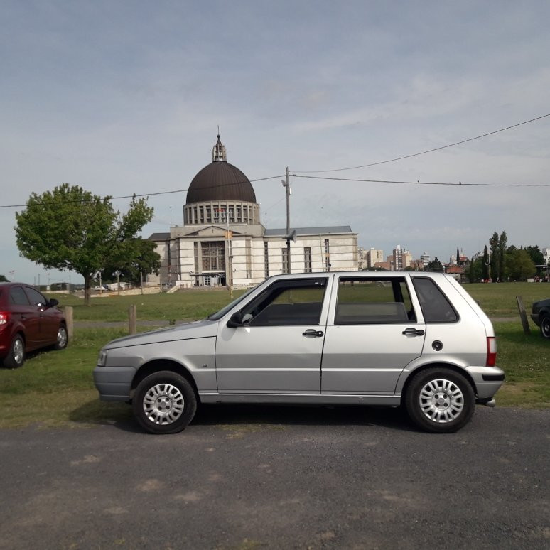 Santuario Virgen Maria del Rosario de San Nicolas-San Nicolas de los Arroyos必去景点