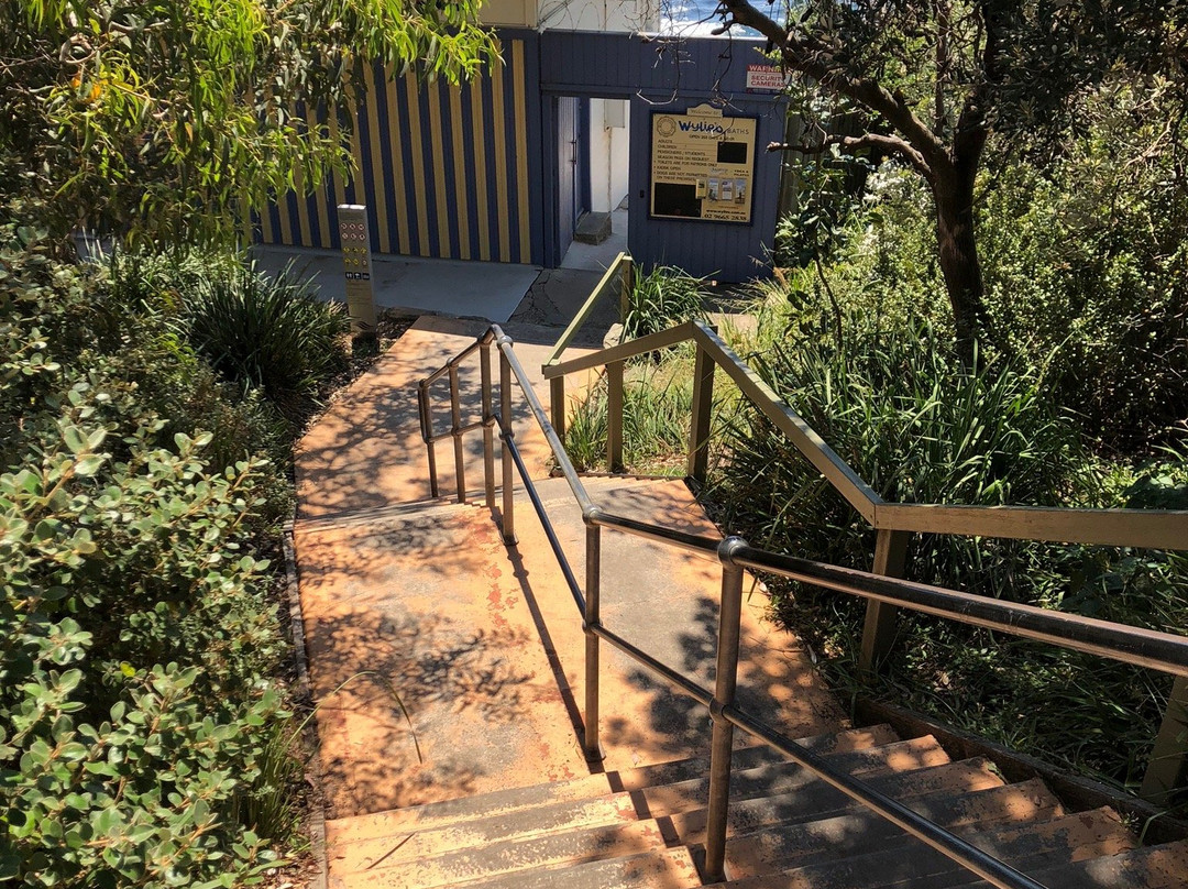 Massage by the Sea-Clovelly必去景点