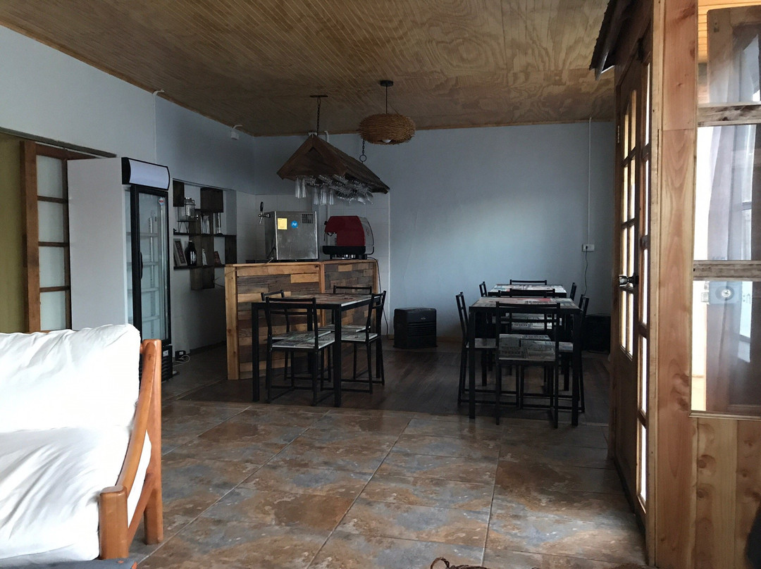 Los Antiguos酒店住宿-Hostal y Cabanas Vientos del Sur