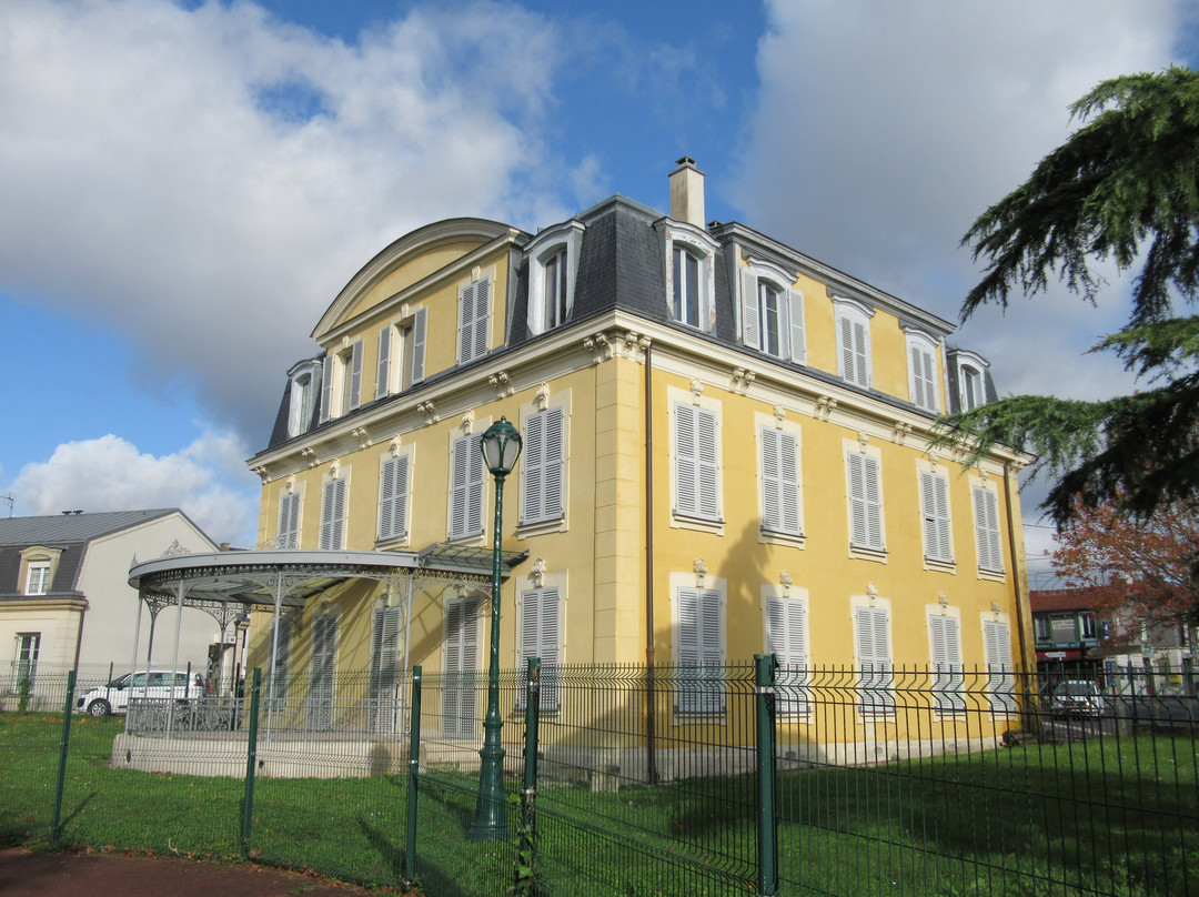 Château de Maison Blanche-Gagny必去景点