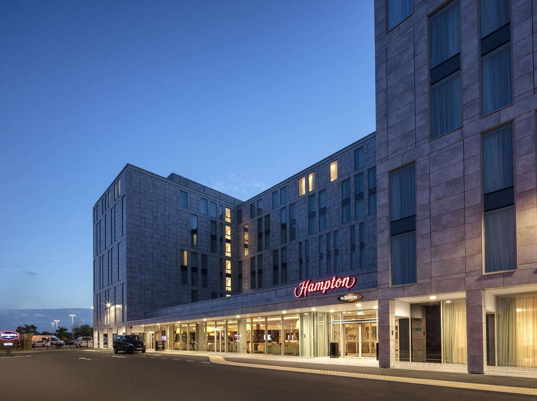 Hampton By Hilton London Stansted Airport主图