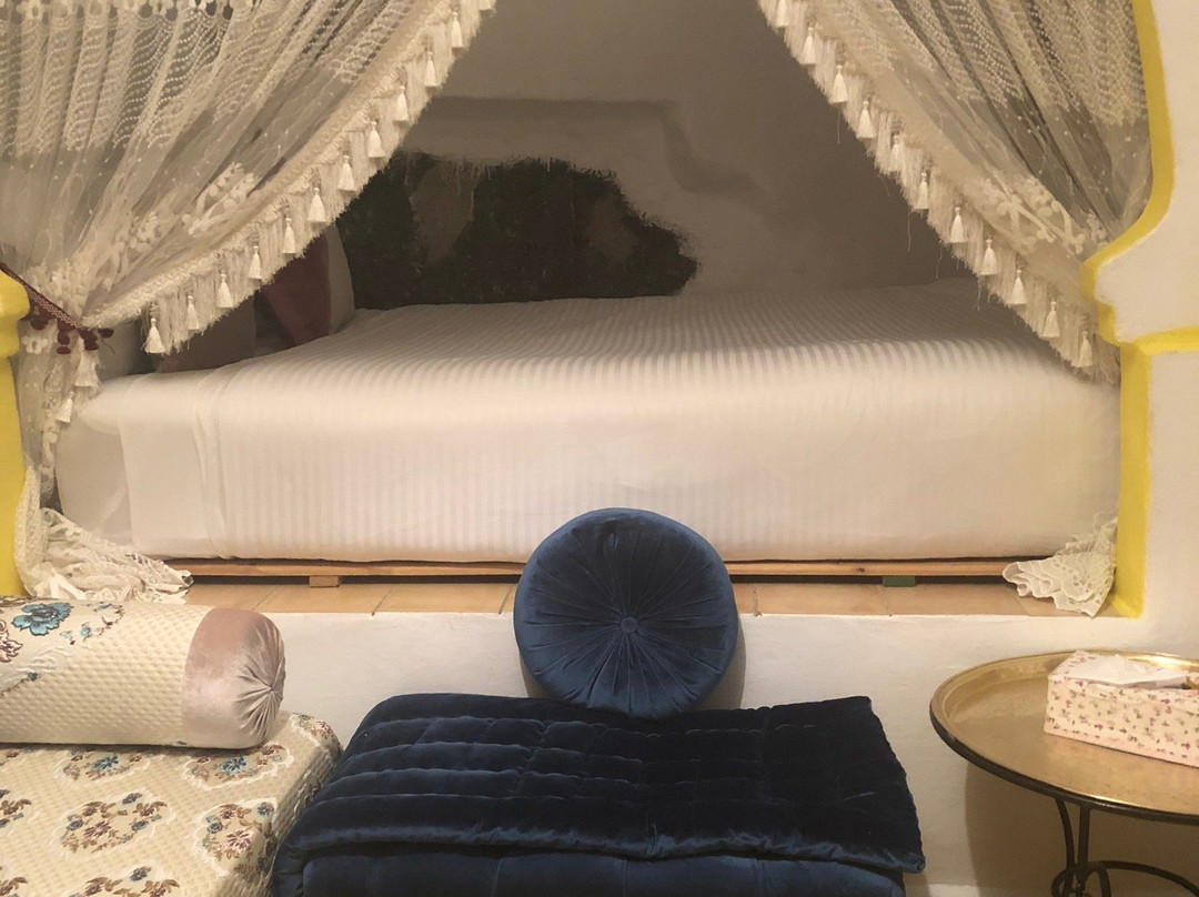 达梅兹阿纳旅馆主图