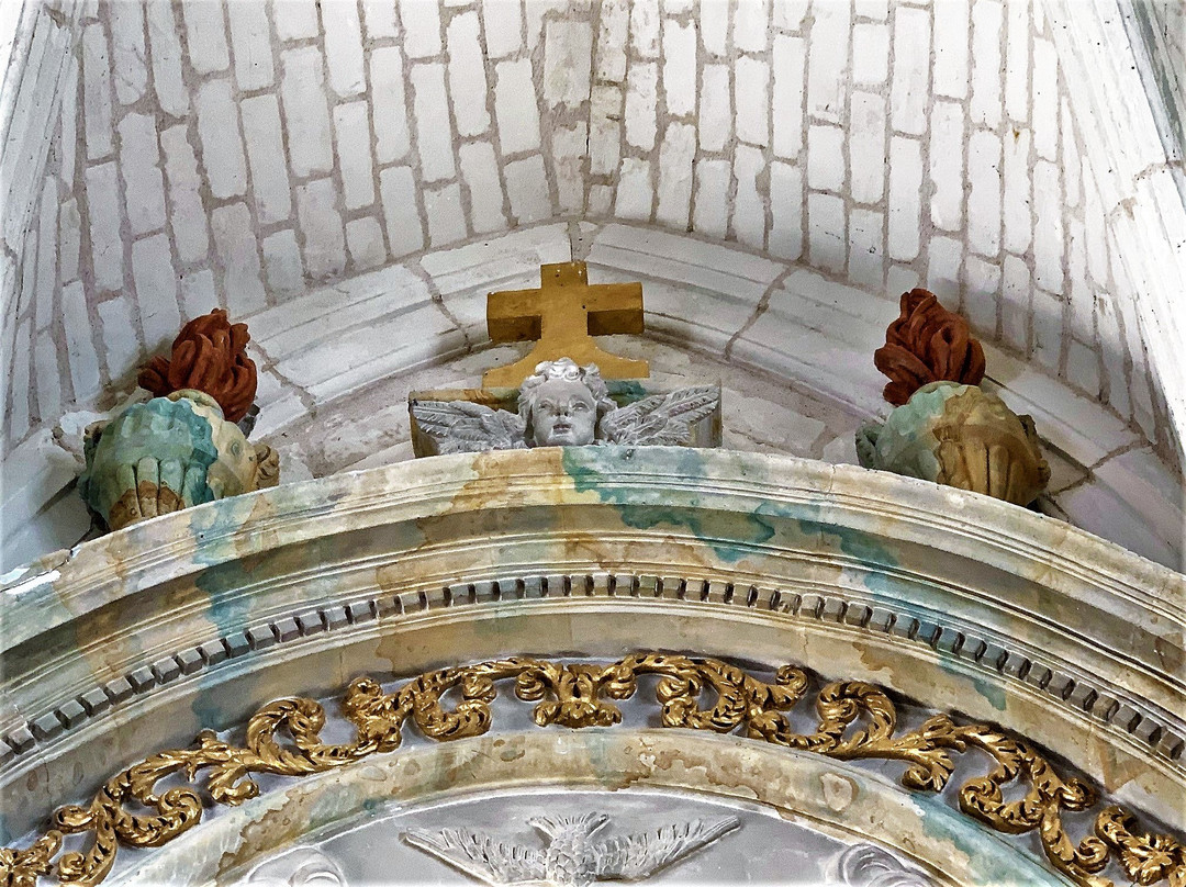 Église Saint-Aubin de Faverolles-sur-Cher景点图片