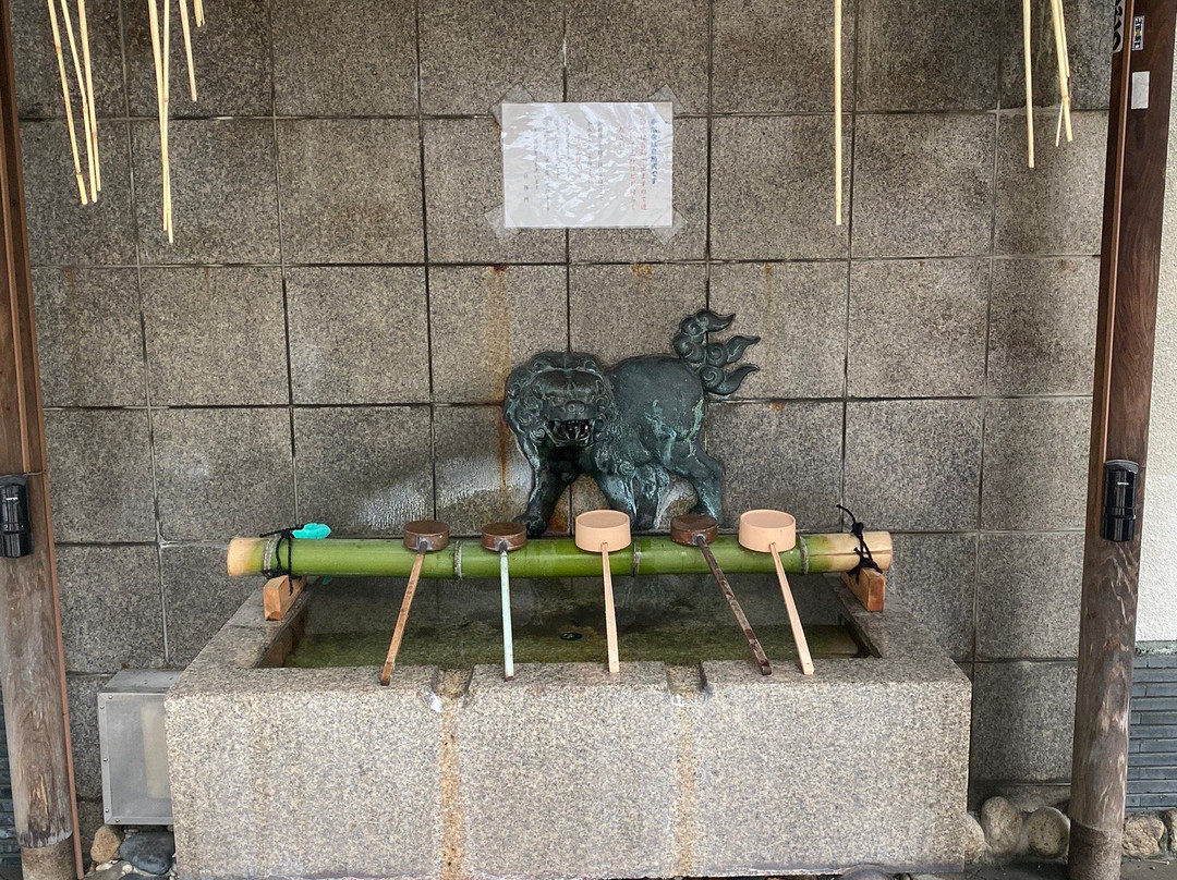 难波八阪神社景点图片