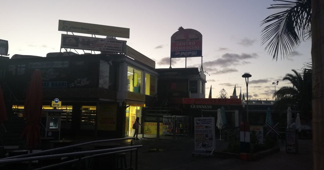 Aguila Roja Centro Comercial景点图片